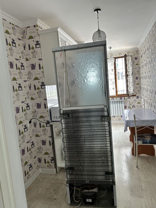 Холодильник новый бирюса