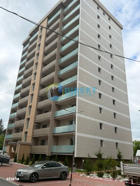 Apartament spatios, bloc nou , etaj 7 ! — fotografia 1