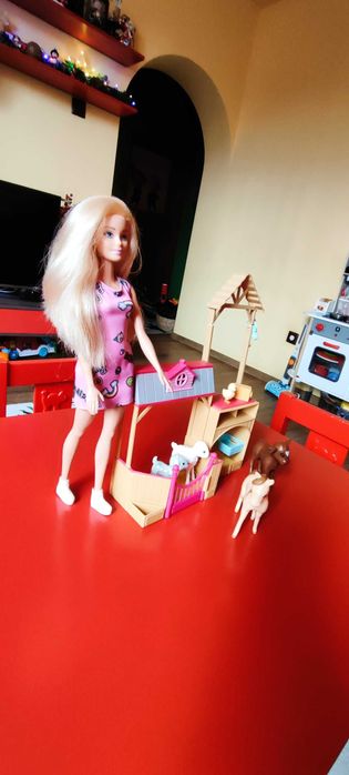 Барби с  ветеринарен център