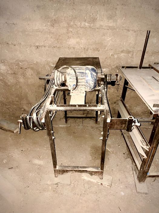 STANOK (Lobzik Vertikal Universal)