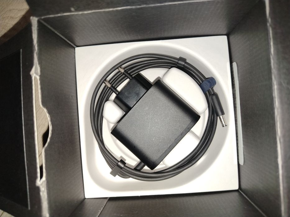 Продаю станцию Алису новая.