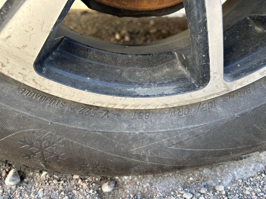 Продам Mitsubishi Carisma