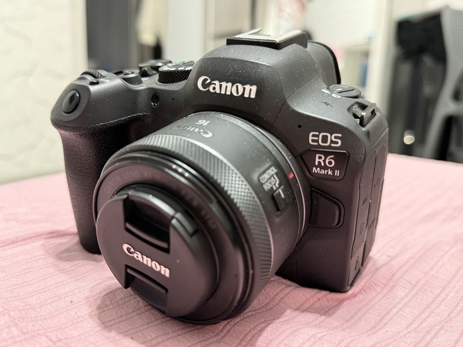 Canon r6 mark ii & rf16mm