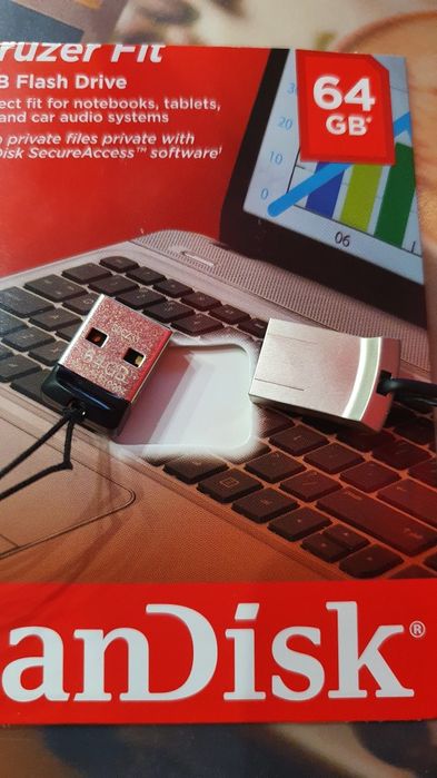 Флаш памет 64 GB