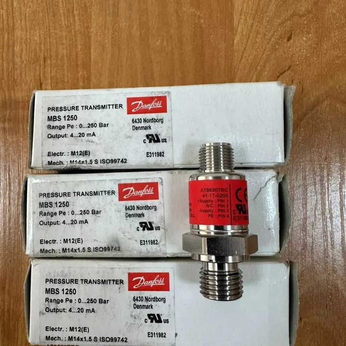 Датчик давления Transmitter MBS 1250_063G 0-250bar Danfoss