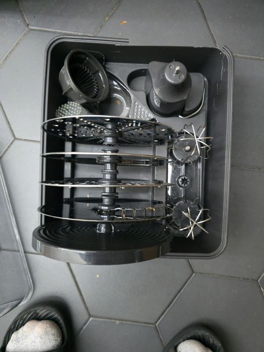 Кухненски робот PHILIPS Hr7778