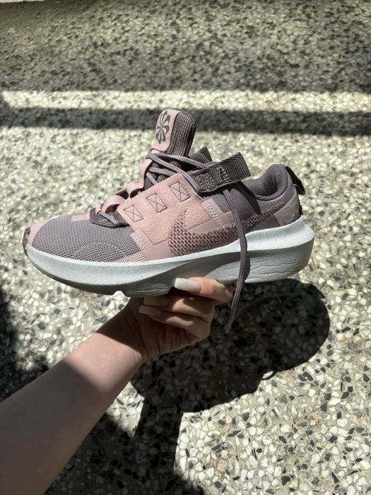 Дамски маратонки NIKE