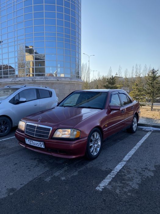 Mercedes-Benz C280