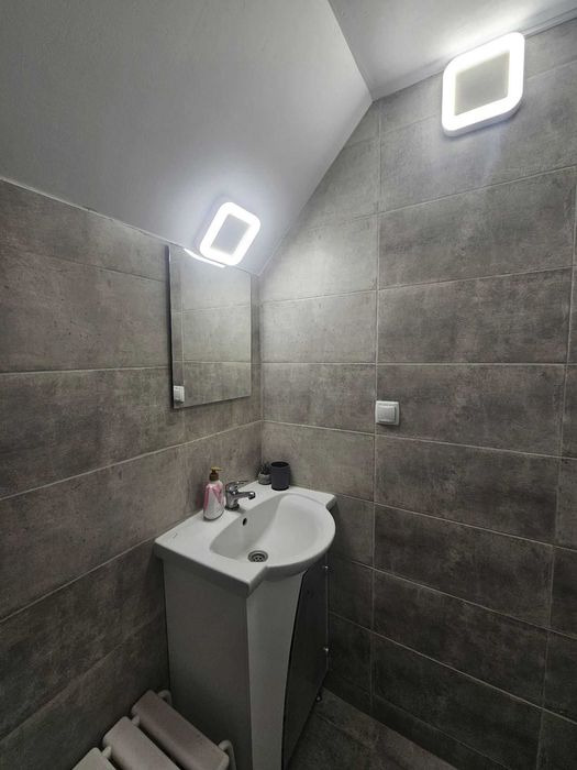 Дава се под наем Едностаен апартамент в Пловдив, Кючук Париж - 40 кв.м за 280.5 € - Снимка #2