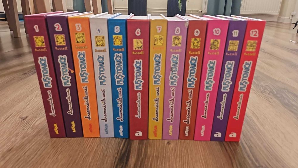 Jurnalul unei pustoaice, vol. 1-12