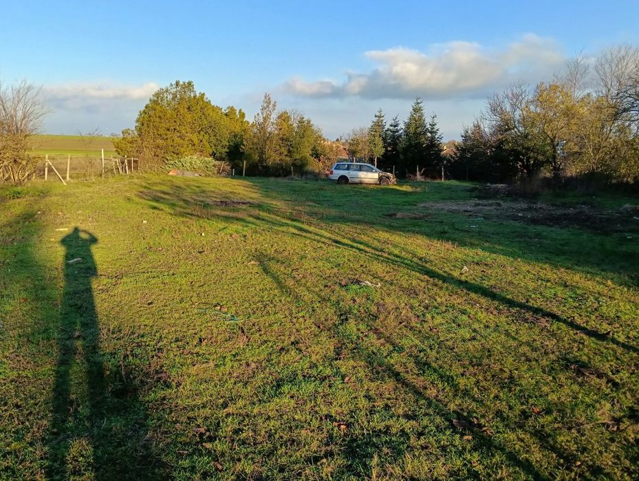 Парцел в село Стефан Караджа