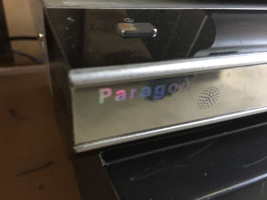 Видеомагнитофон Samsung, dvd плеео paragon, тюнер topfield