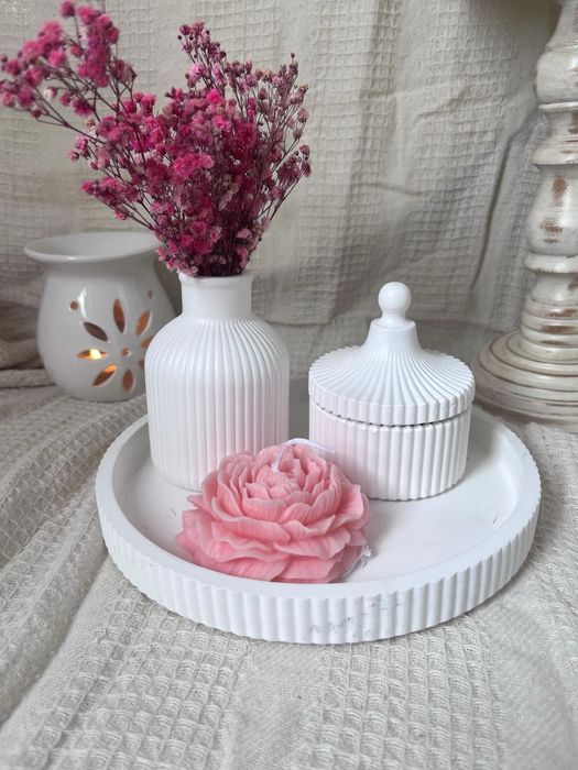 Gipsdan yasalgan dekorlar va aroma shamlar