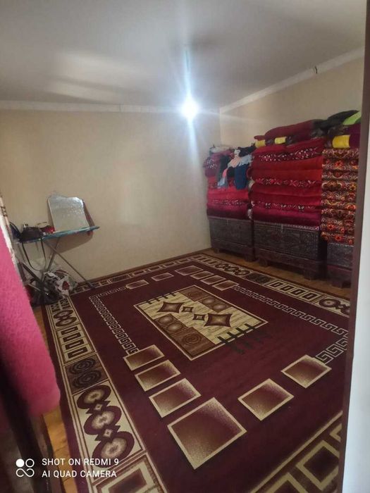 Ховли уй срочна сотилади 9-соток хамма шороити бор