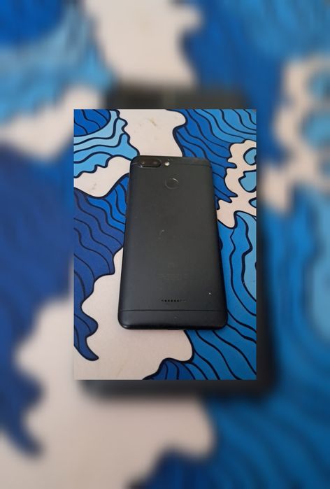 Обменяю 2 телефона на 1