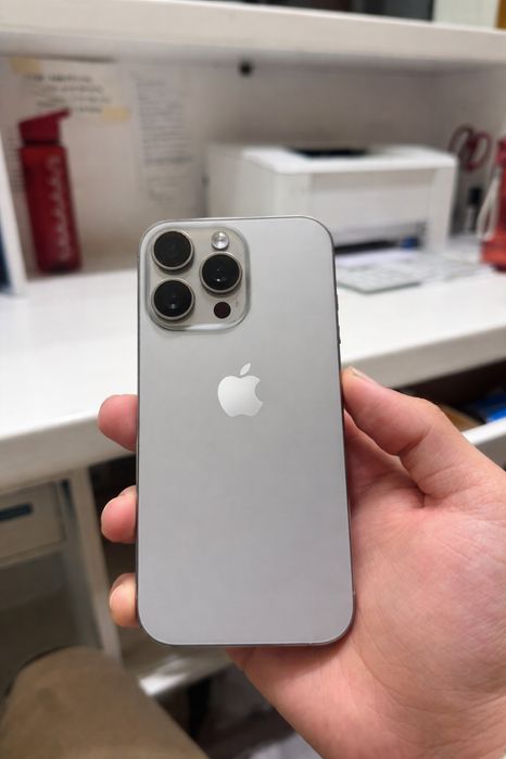 iPhone 16 pro 256Gb