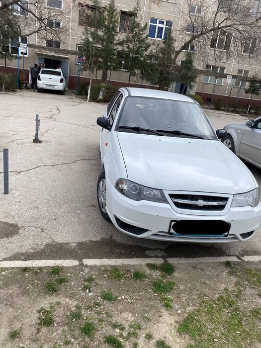 Nexia 1,6 Dons matori ochilmagan hamma joyi radnoy 122000 ming yurigan