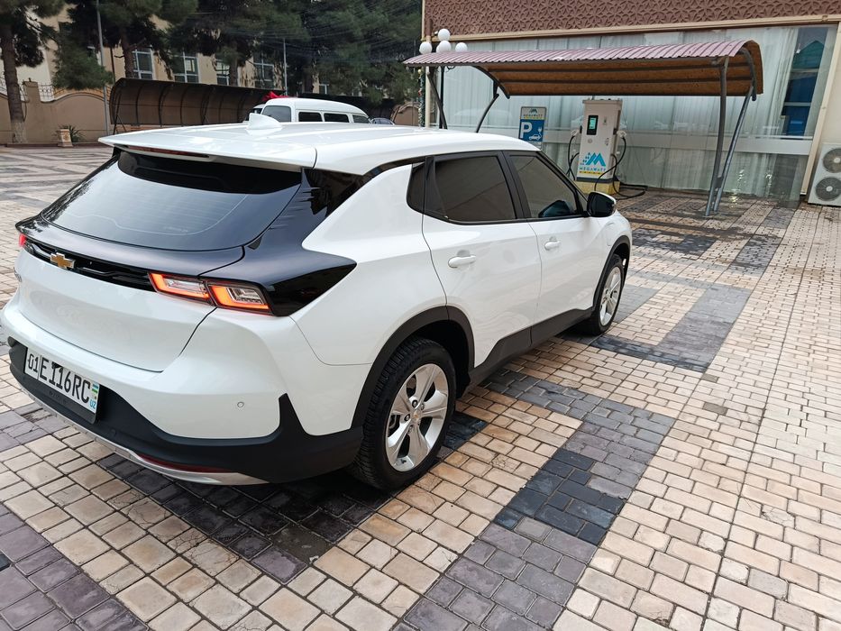 Chevrolet Menlo god 2023 probeg 43000