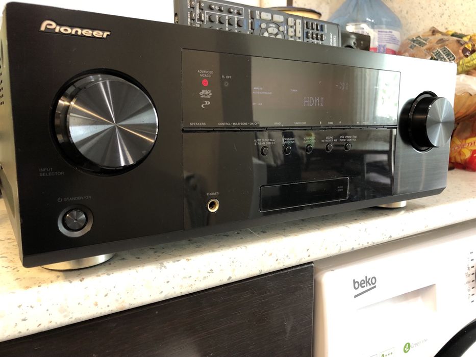 Pioneer VSX-921 resiver