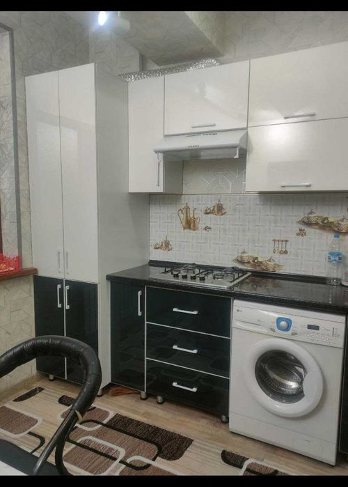 Продаётся 1х комн квартира на 4 этаже Ор-р Семург