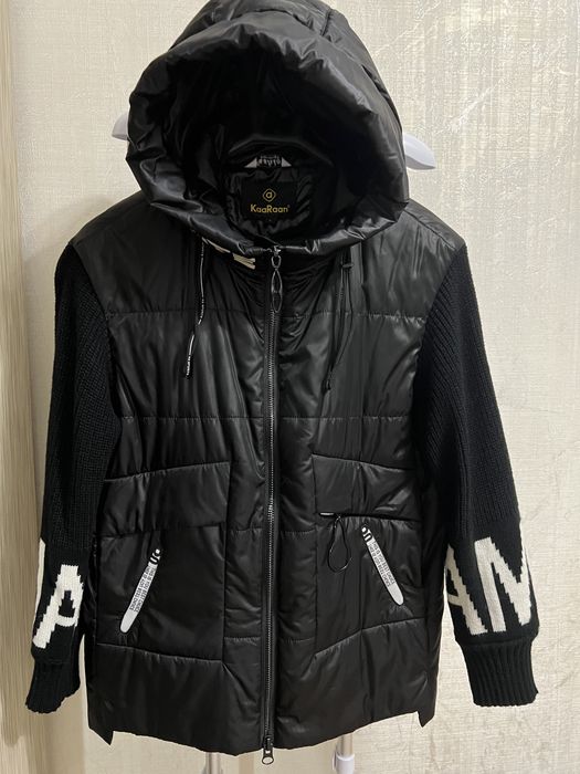 Продам демисезонную куртку