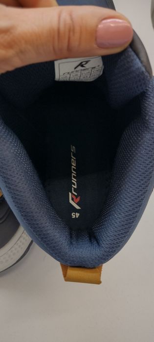 Мъжки зимни боти Runners. Чисто нови в оригинална кутия. 45 номер