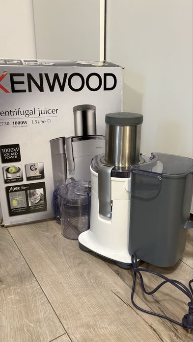 Kenwood juicer 1000W