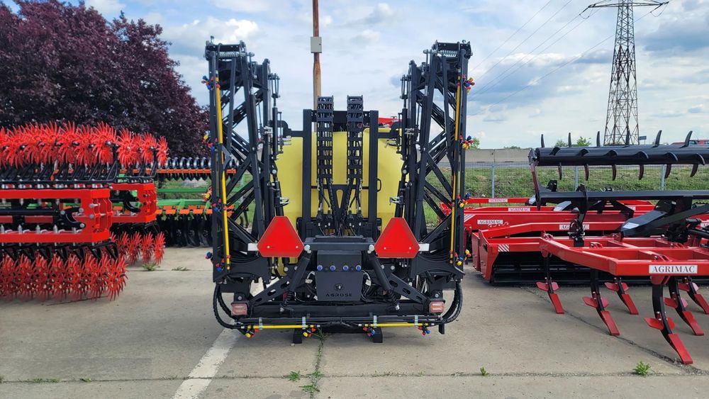 Agrimac X-1204-15 Instalatie de erbicidat, 1400 l, lanci Hardox de 18 m, Full hidraulica