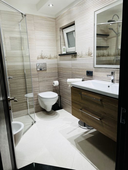 Inchiriez apartament 2 camere Ultracentral