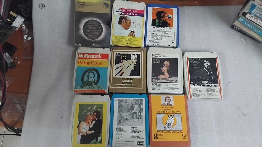 8 track cartridge / 8 пистови касети