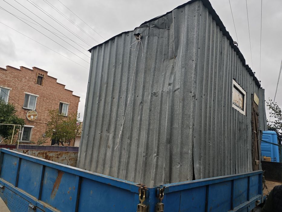 Контейнер 4 на 2