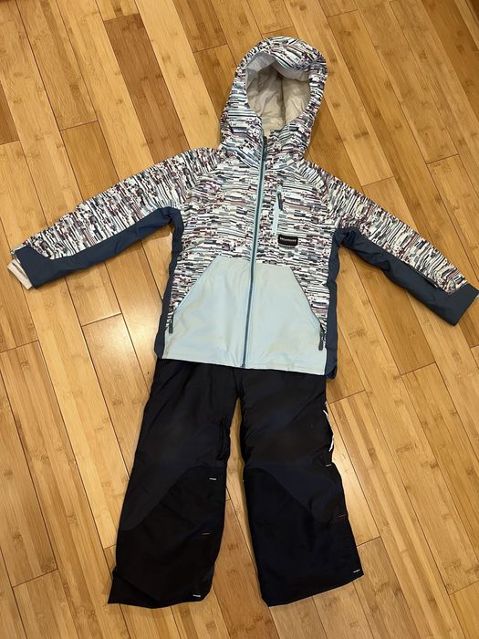 Costum Ski fete  Decathlon , 8 ani ( 125-132 cm)