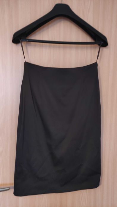 Costum clasic din material satinat- marca Guara