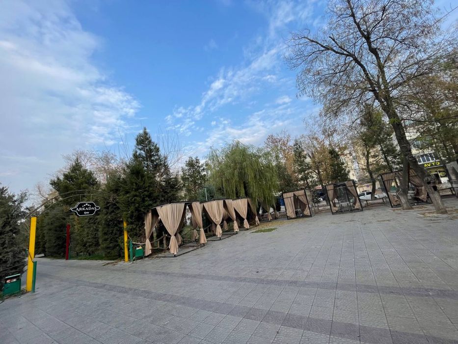 Restaran, fastfud, milliy taomlar Oshxona uchun joy arendaga beriladi