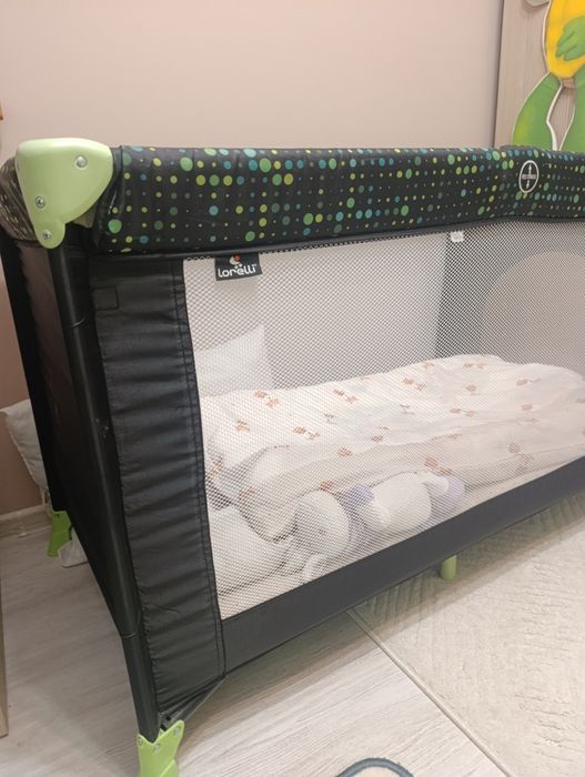 Бебешка кошара сгъваема с 2 нива Lorelli