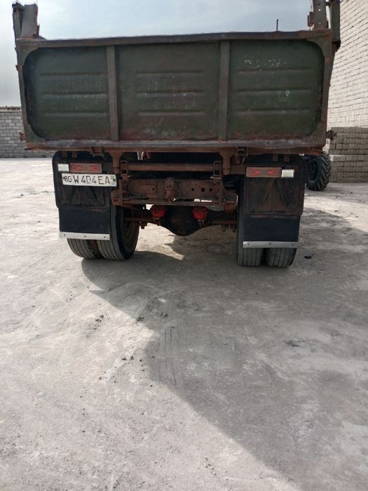 Самосвал  зил 130