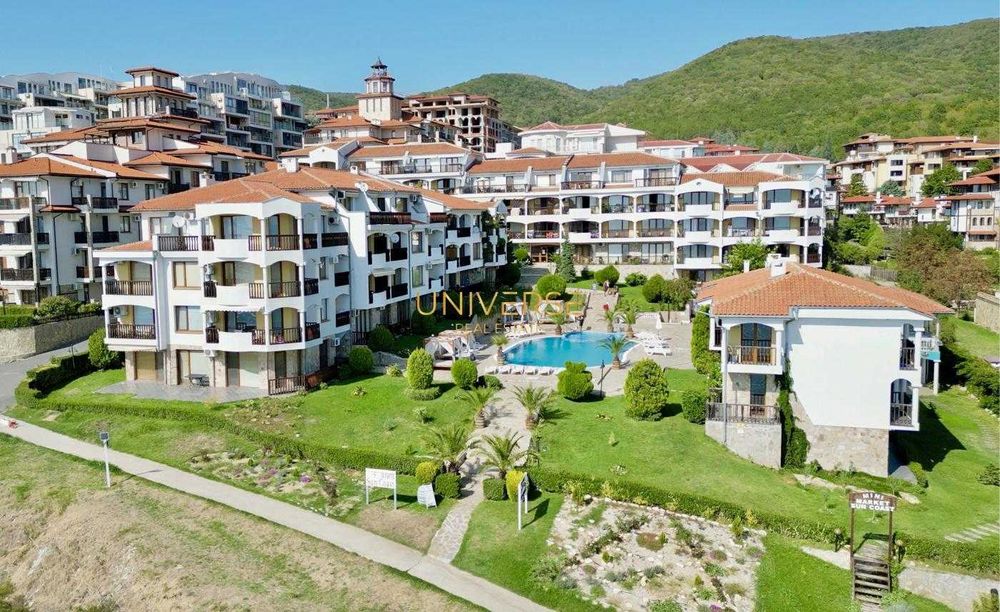 Продава се Тристаен апартамент в к.к. Слънчев бряг - 101 кв.м за 1585 €/кв.м - Снимка #20