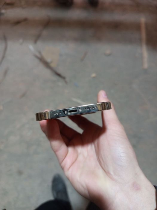 iPhone 12 pro 256 yomkost 99