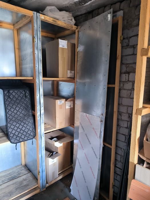 Продается шкаф (стеллаж ) 3 шт