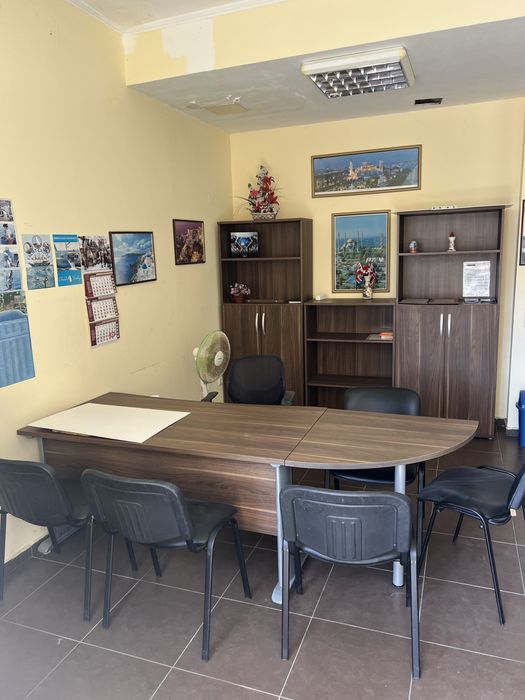 Офис обзавеждане