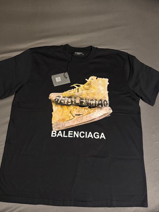 Тениска Balenciaga