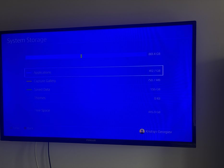 Продавам Playstation 4 slim