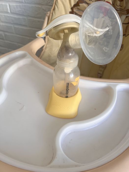 Молокоотсос medela