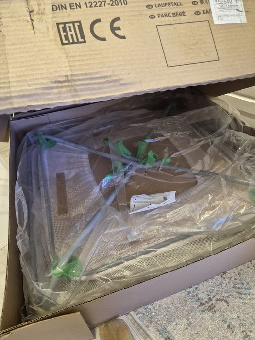 Продам детский складной манеж