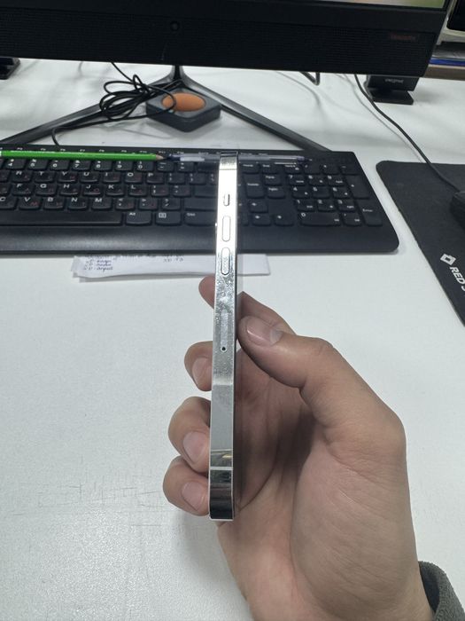 Продам Iphone 14 pro 256 гб