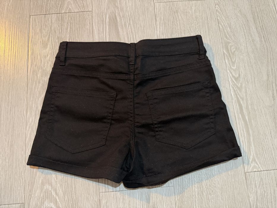 Шорты H&M новые 34 размер