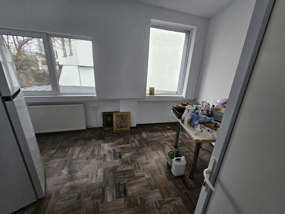 Spatiu de inchiriat pt activitati comerciale