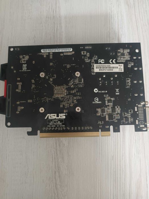 PCI-E Видеокарта AMD Radeon HD 6670 1 GB GDDR5