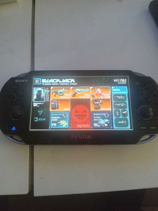 Psvita se vinde cu 14 jocuri