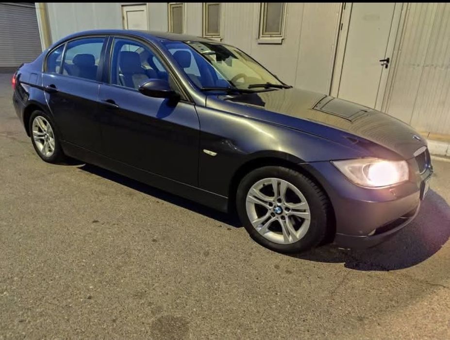BMW E90 2.0 D 2007